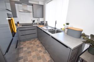 Kitchen- click for photo gallery